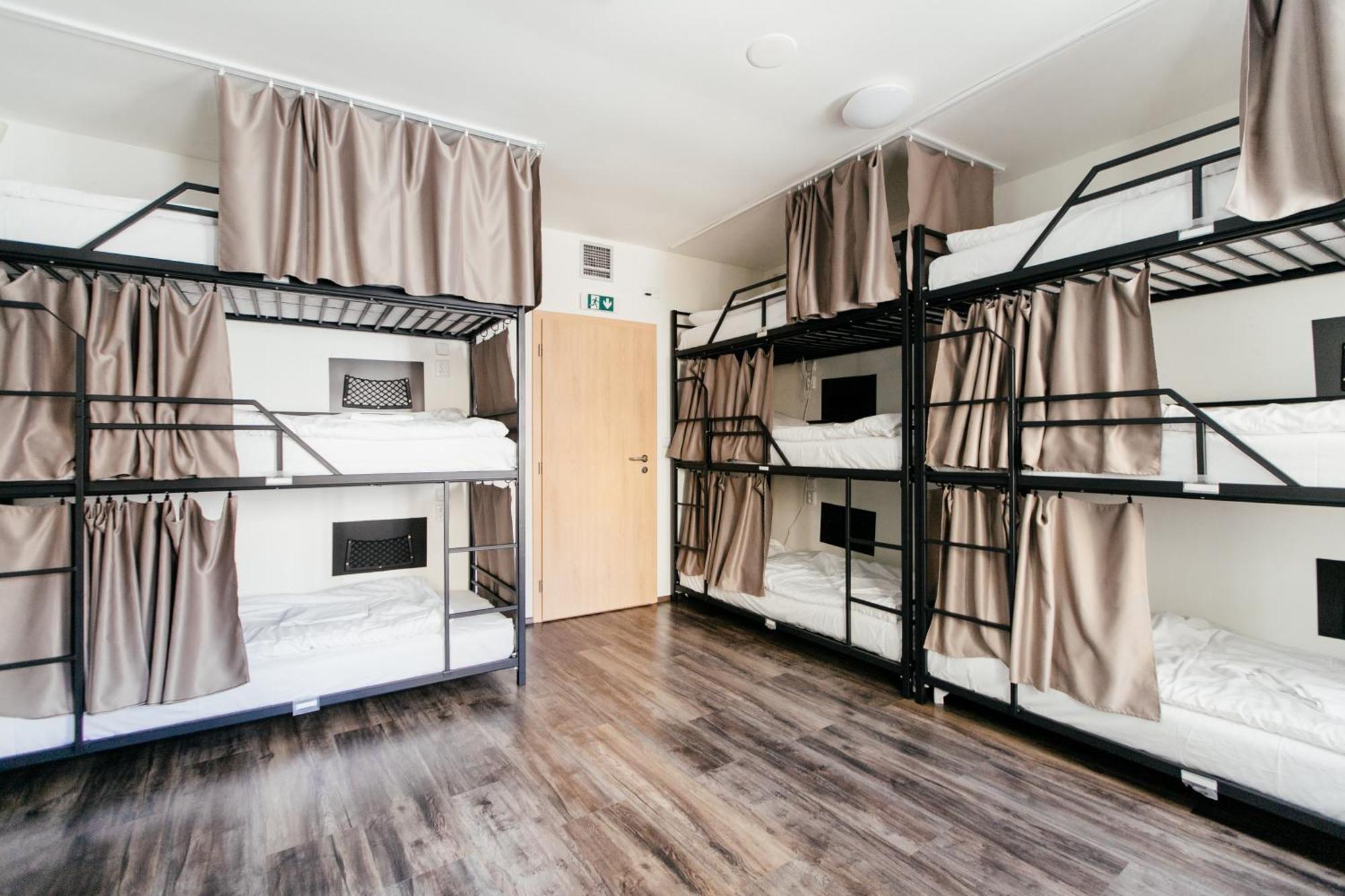 Hostal Mandarinka *